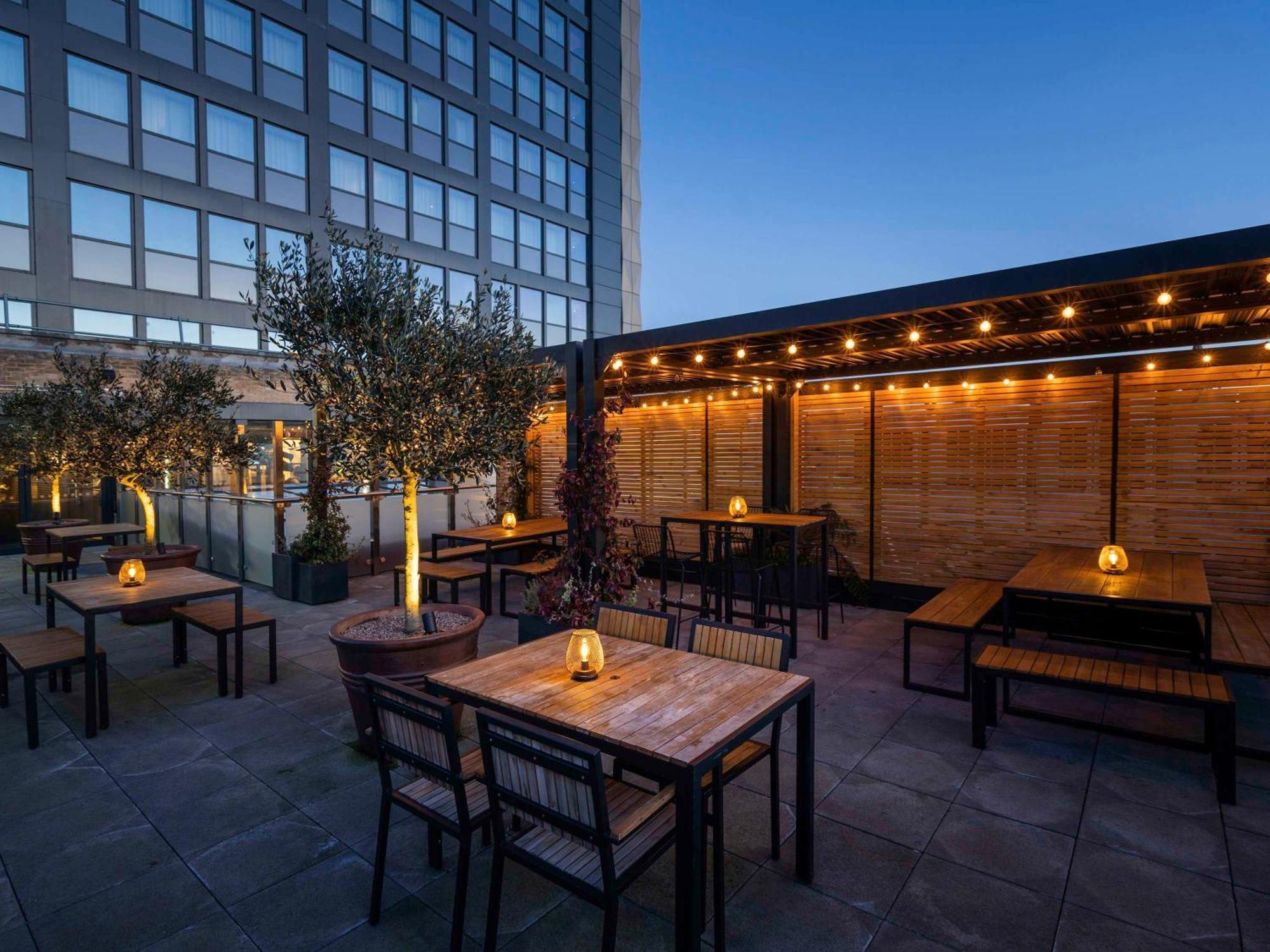 Mercure Newport Extérieur photo