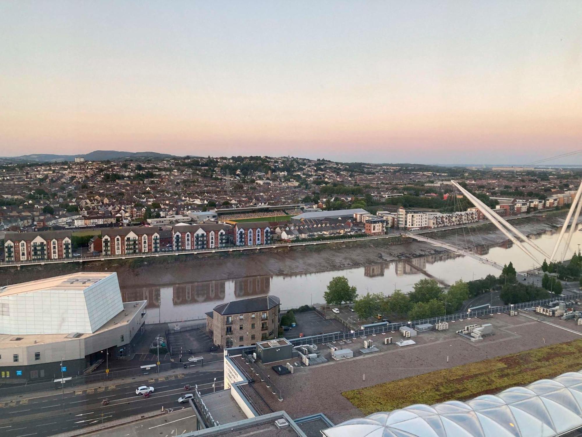 Mercure Newport Extérieur photo