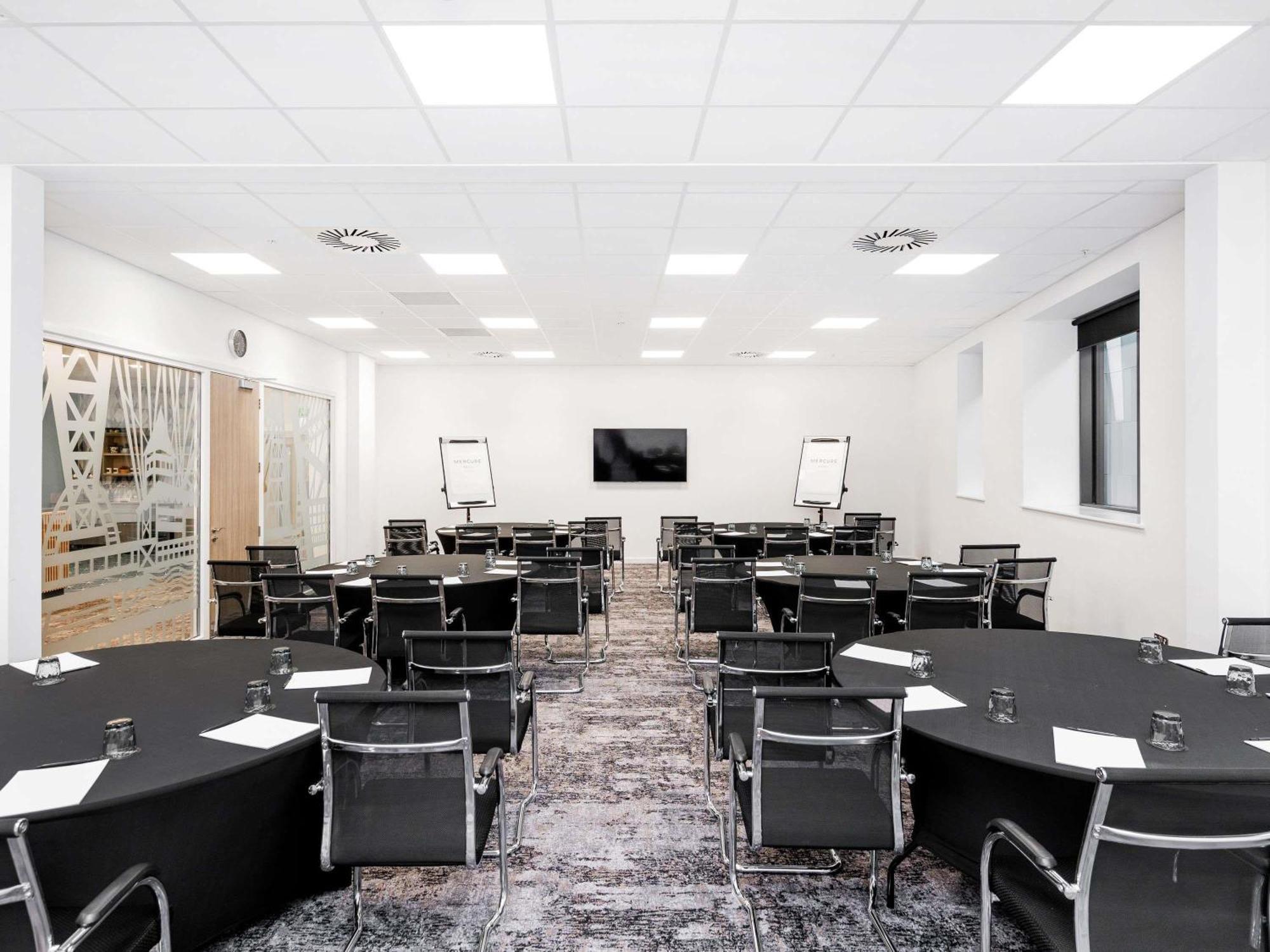 Mercure Newport Extérieur photo